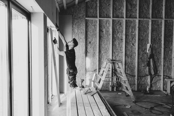 Comment choisir la peinture idéale pour une chambre confortable