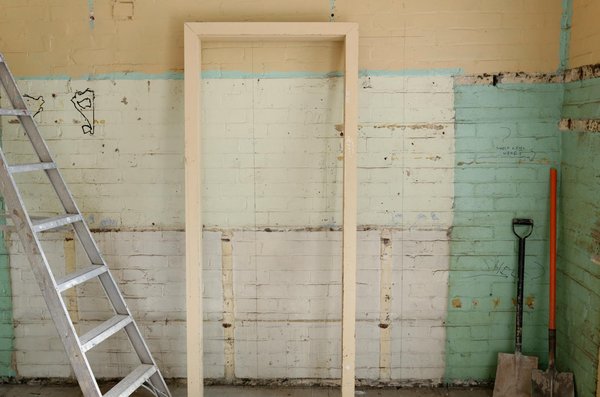 Quelles couleurs choisir pour agrandir visuellement un espace ?